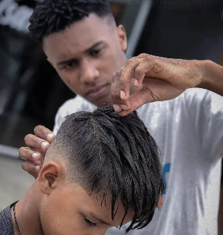 curso barbeiro descomplicado